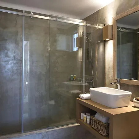 Villa Executive Paros 5 Bedrooms Beachfront Supreme Beachfront Sea *