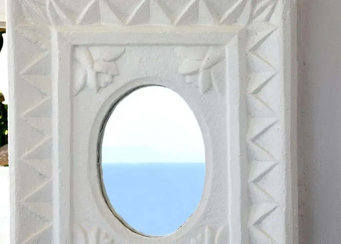 Executive Paros Villa: Beachfront Supreme With Private Pool Villa *