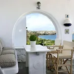 Executive Paros 5 Bedrooms Beachfront Supreme Beachfront Sea Willa
