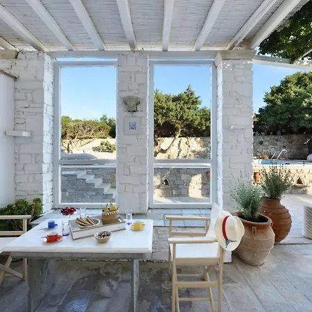 Executive Paros 5 Bedrooms Beachfront Supreme Beachfront Sea Views&private Pool Villa Ambelas