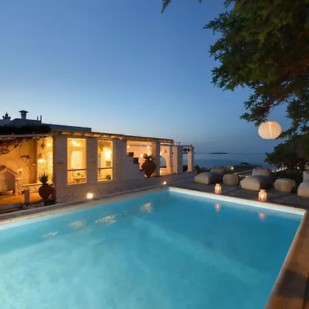 Executive Paros 5 Bedrooms Beachfront Supreme Beachfront Sea Views&private Pool Villa Ambelas