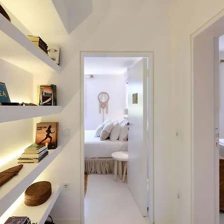 Willa Executive Paros 5 Bedrooms Beachfront Supreme Beachfront Sea Ambelas